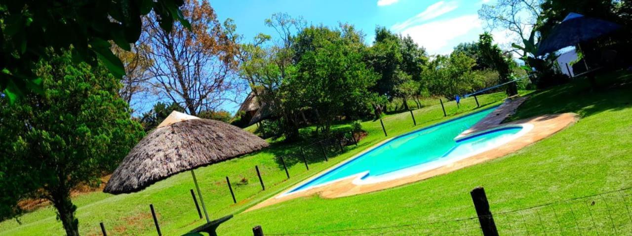 Phezulu Safari Park Villa Botha's Hill Екстериор снимка