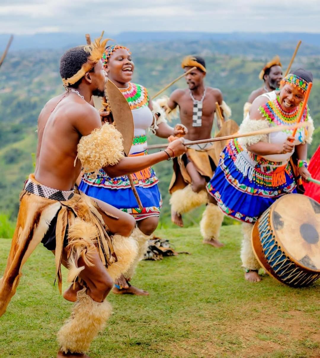 Phezulu Safari Park Villa Botha's Hill Екстериор снимка