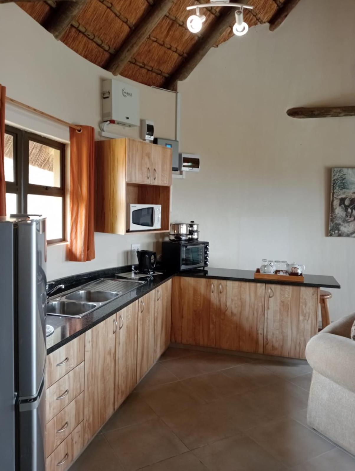 Phezulu Safari Park Villa Botha's Hill Екстериор снимка
