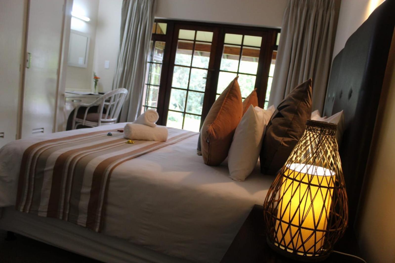 Phezulu Safari Park Villa Botha's Hill Екстериор снимка