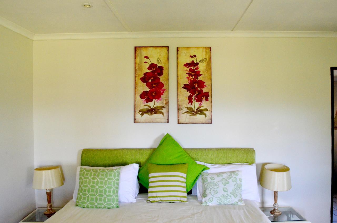 Phezulu Safari Park Villa Botha's Hill Екстериор снимка