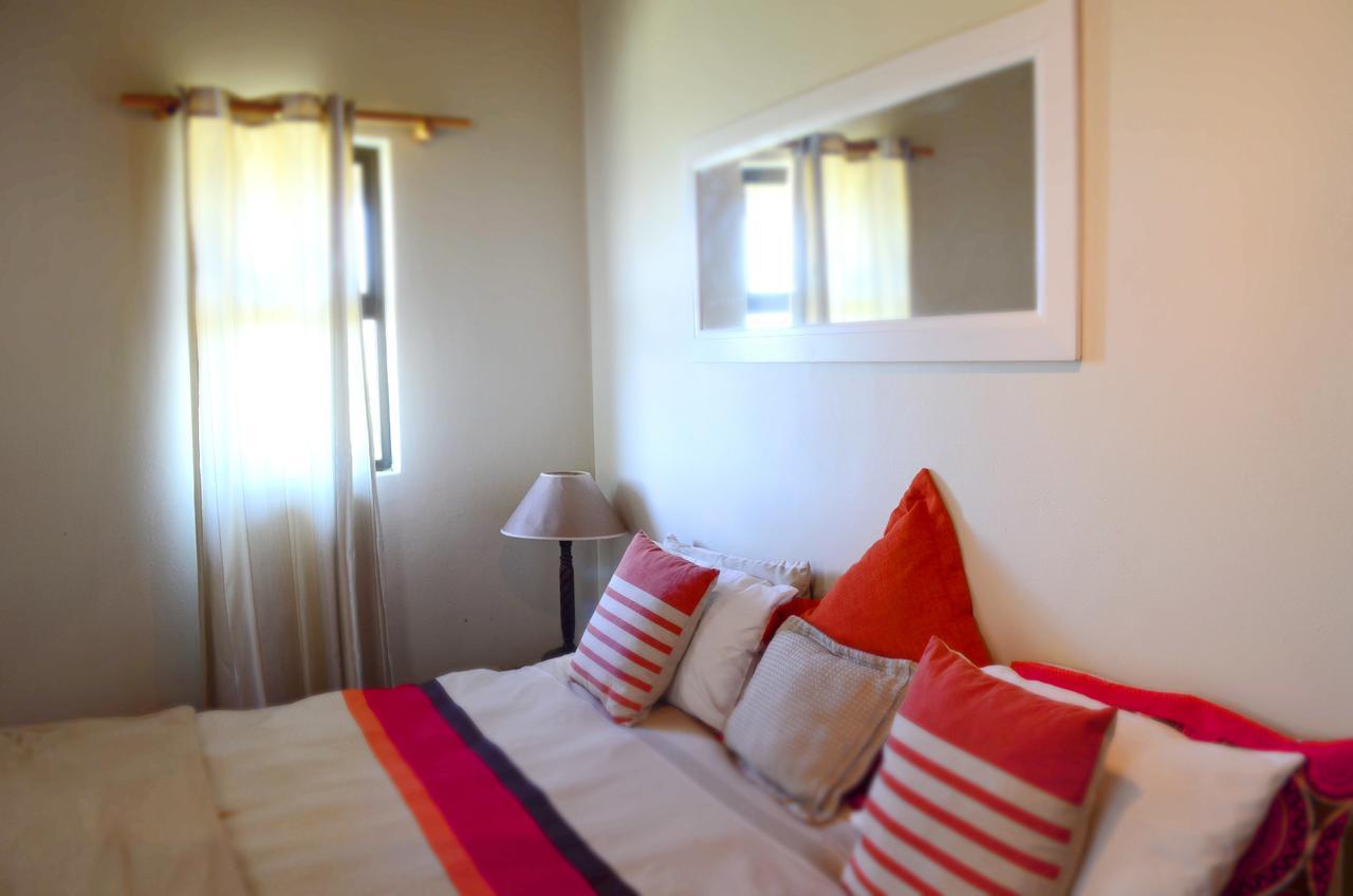 Phezulu Safari Park Villa Botha's Hill Екстериор снимка