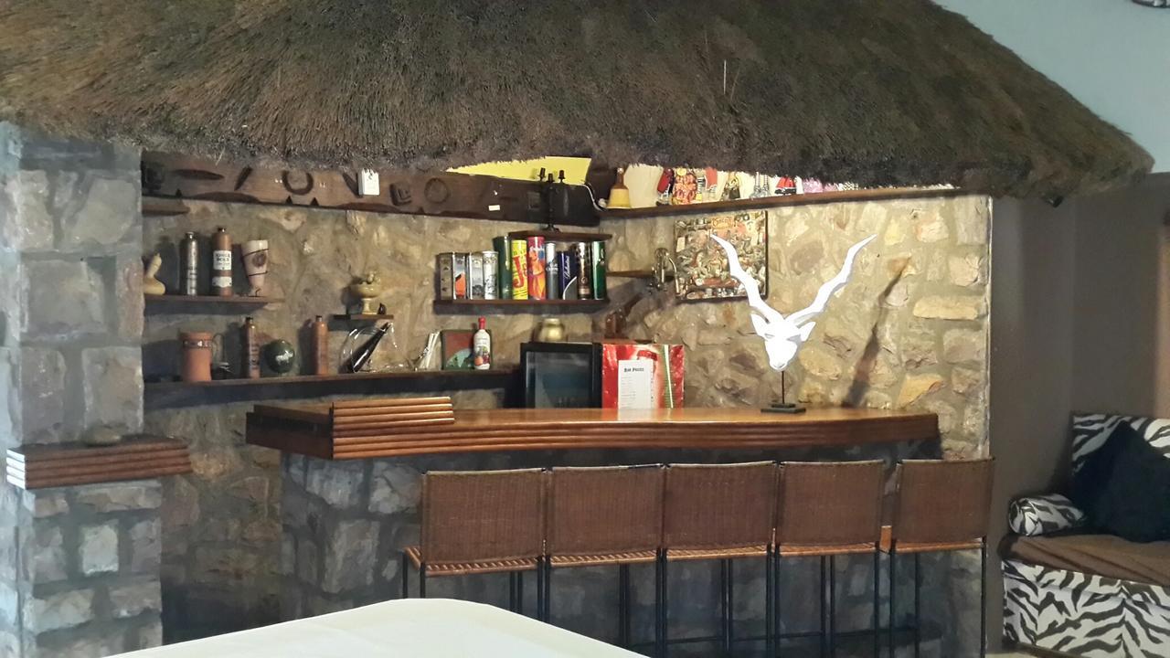 Phezulu Safari Park Villa Botha's Hill Екстериор снимка